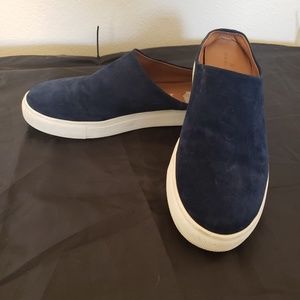Sz 9 Caslon navy blue suede Gabe slip on sneaker